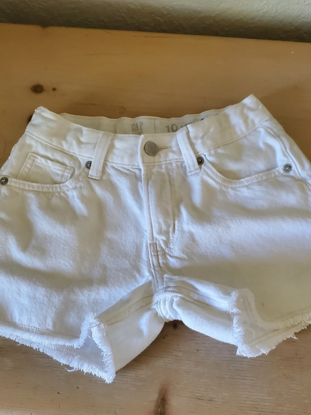 Gap White Low Stride Shorts Girls Size 10